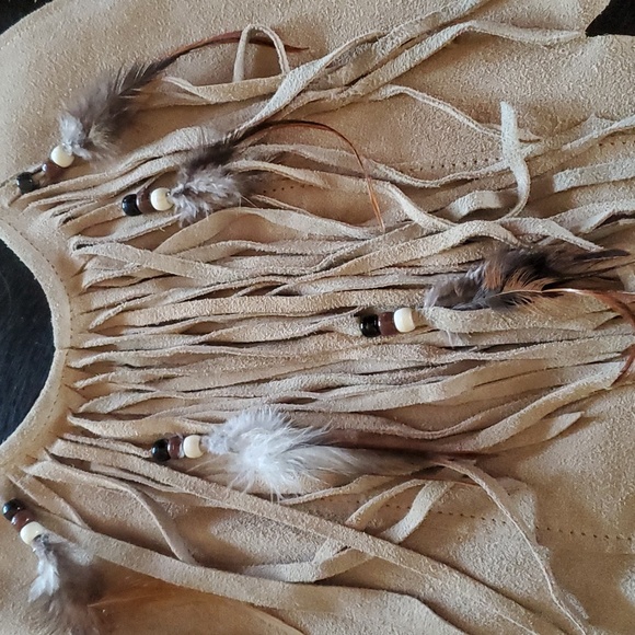 Vintage HB Native American Indian Leather Fringe Halter Crop Top. - Picture 2 of 6